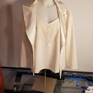 Studio 18W Ivory Jacket With Beaded Tank
